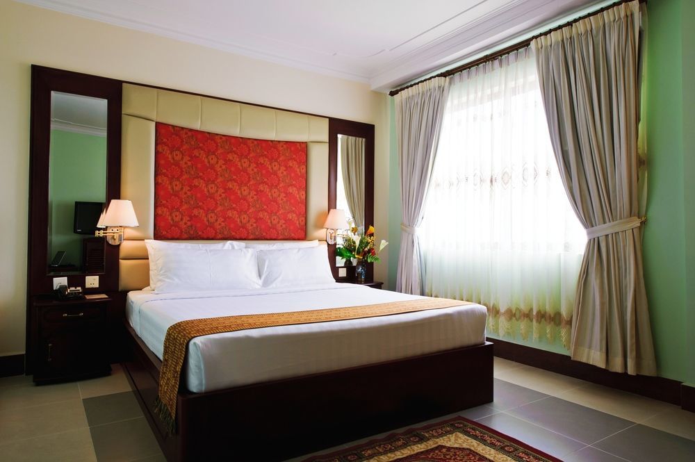 Hotel Luxury World Phnom Penh Bagian luar foto